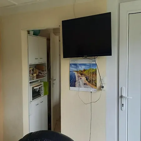 Doppelhaushaelfte, Twietfort Nyaraló